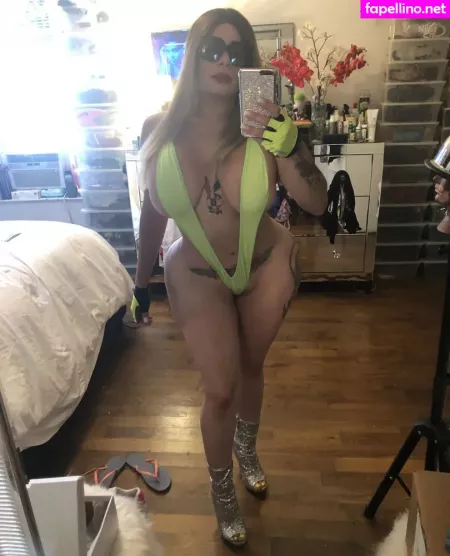 Mollywoodz OnlyFans Thumbnail #TINir2Y1Wi