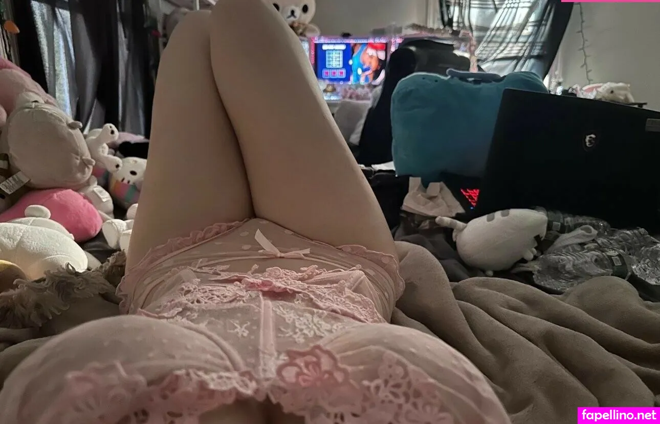 meowllymeow, mollsba11s Nude Leaked OnlyFans Photo #ZVUTNLPJfF