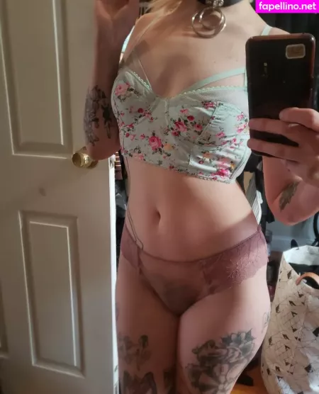 Molotovcocktease OnlyFans Thumbnail #O0O43xeqyX