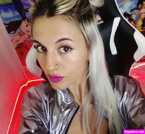 Molyplay OnlyFans Thumbnail #093nIt0J7n