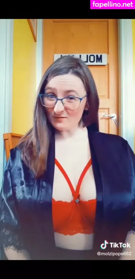 Molzipops662 OnlyFans Thumbnail #t3uJtVrk5a