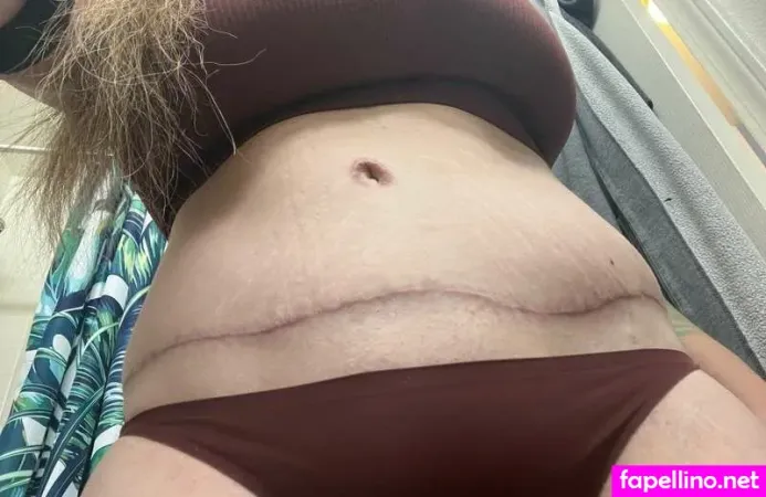 Mom Boobs OnlyFans Thumbnail #8LovBJqFC8
