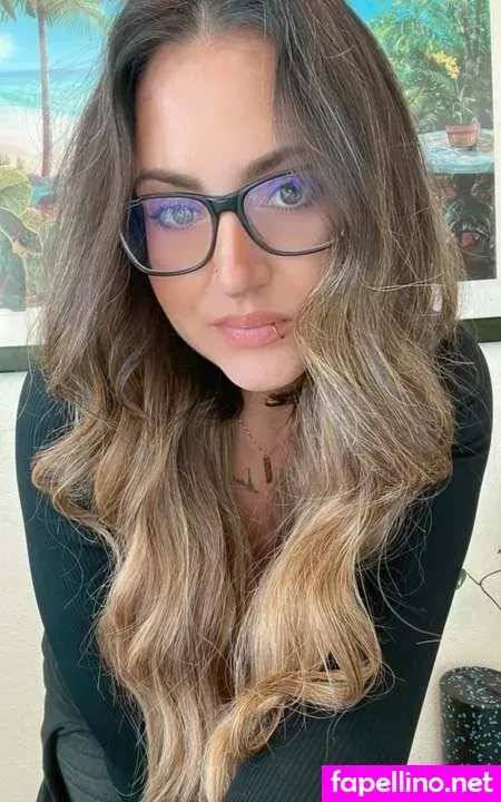 Mom Boobs OnlyFans Thumbnail #TbZ1W9pdoy