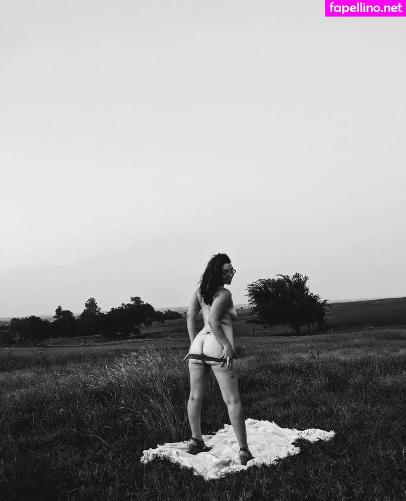 _mom_next_door, momnextdoorvip, momnxtdoor Nude Leaked OnlyFans Photo #Hl7jzLPboe