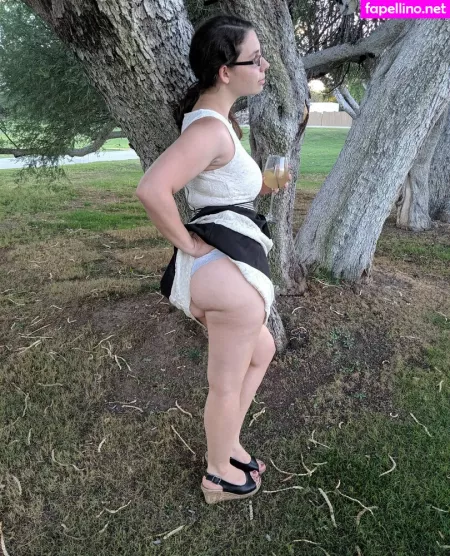 Mom Next Door OnlyFans Thumbnail #Orna3rsb8M