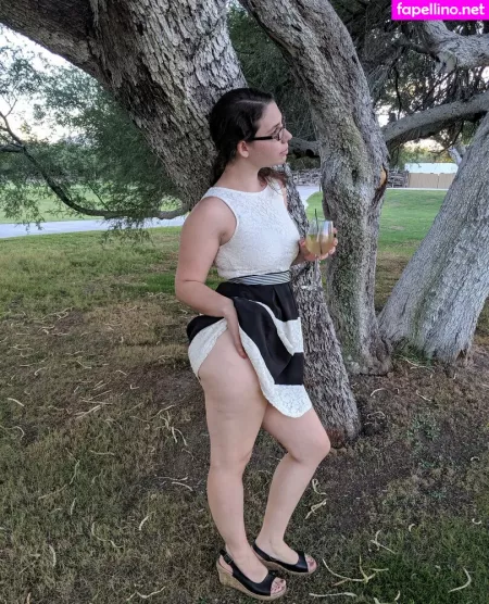 Mom Next Door OnlyFans Thumbnail #YeD0JDMSbn