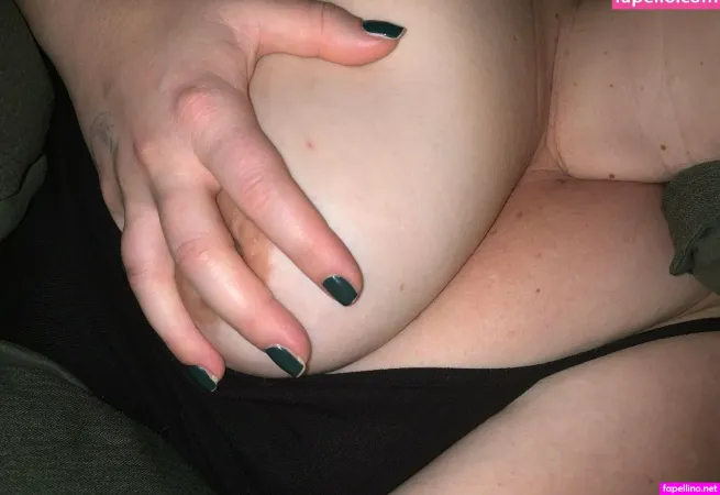 Mom Nextdoor90 OnlyFans Thumbnail #jU5YVpw5tJ