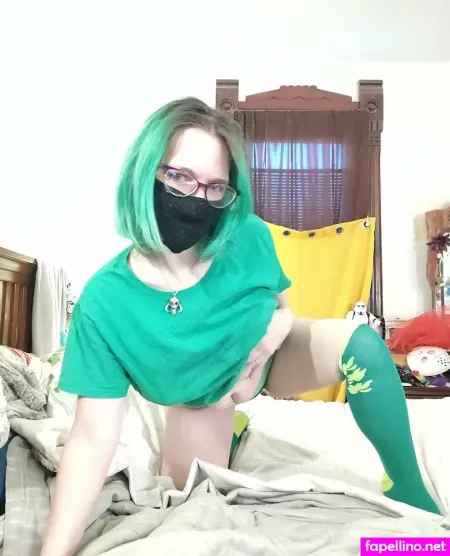 Momalorian Free OnlyFans Thumbnail #YGhNBeh9UN