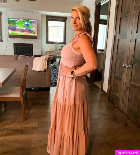 Mombod81 OnlyFans Thumbnail #61OngAASPH