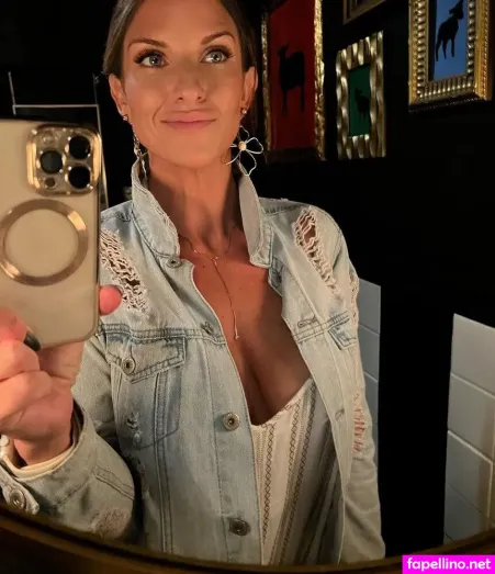 Mombod81 OnlyFans Thumbnail #s2egO0PdvL