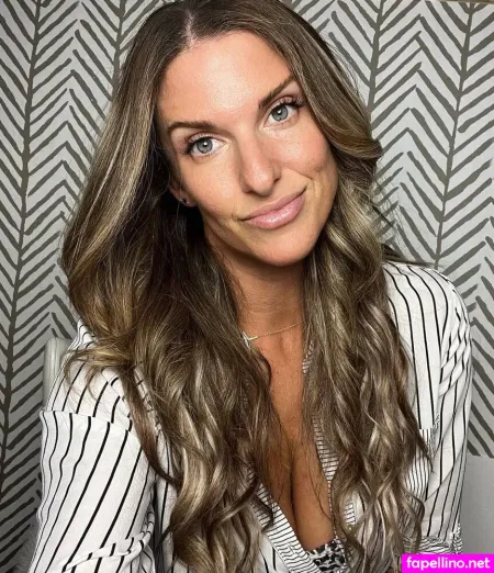 Mombod81 OnlyFans Thumbnail #uTsH8PfmZY