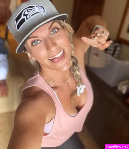 Mombod81 OnlyFans Thumbnail #vTtcVjLPoY