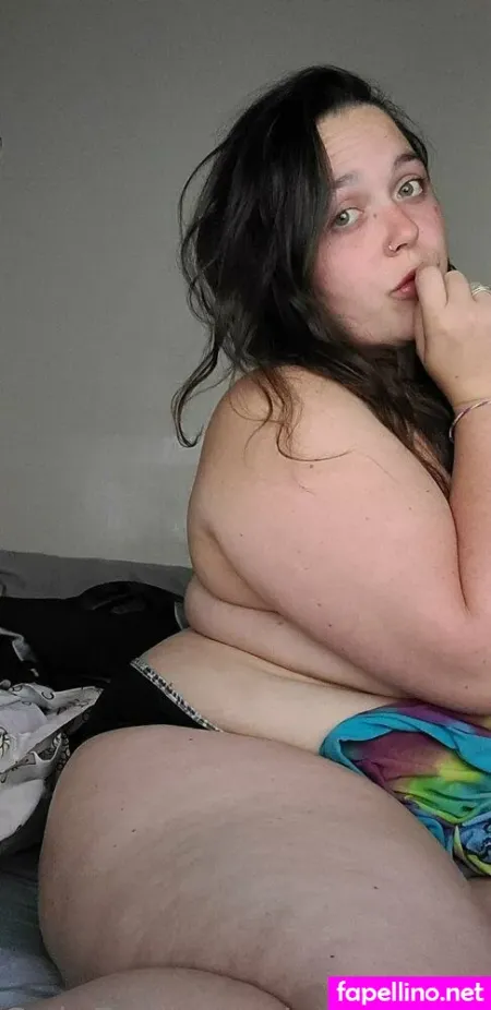 Mombodgoddess93 OnlyFans Thumbnail #WjelhzZ6f8
