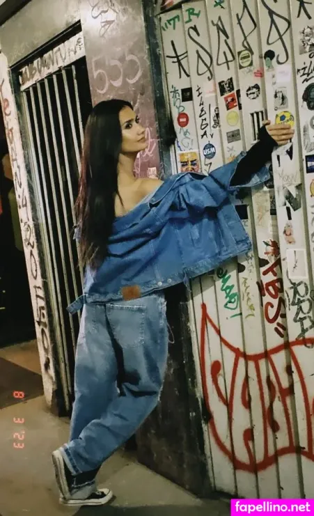 Momi Giardina OnlyFans Thumbnail #twGCuwcq8I