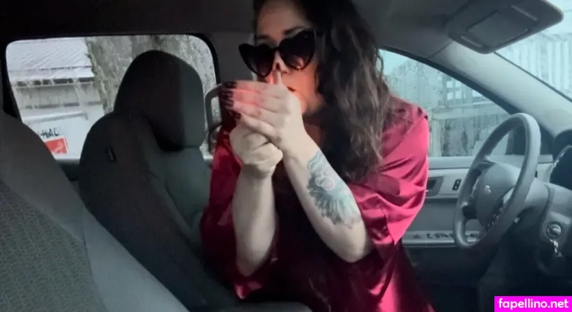 Momma Mars Shop OnlyFans Thumbnail #uzQ8VFNBay