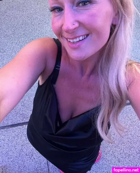 Mommablondebombshell 1 OnlyFans Thumbnail #yRnnKPVtE3