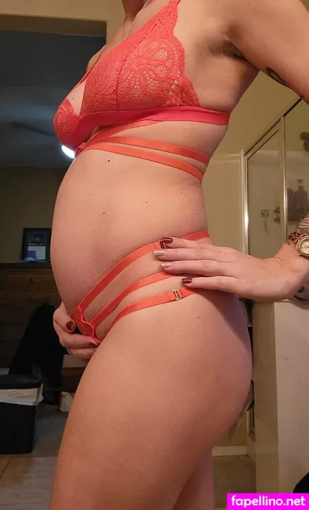 Mommag22 OnlyFans Thumbnail #MpxEWq7Rmx