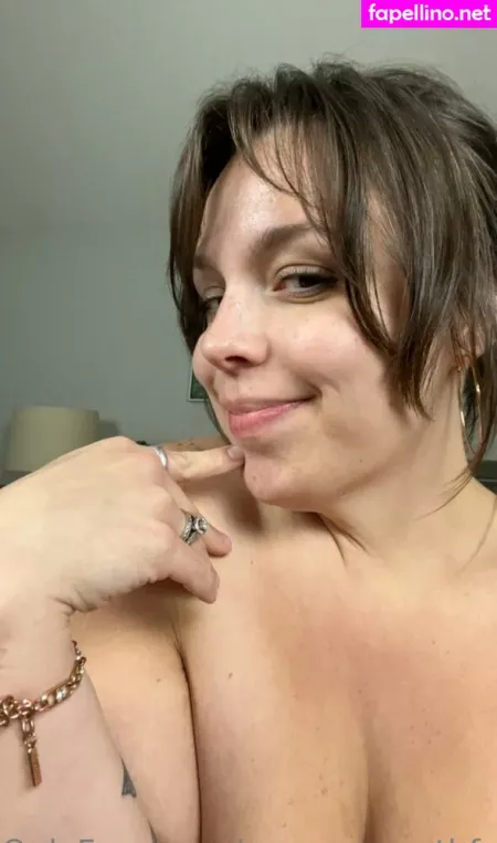 Mommagerthfree OnlyFans Thumbnail #QmdlEZo0si