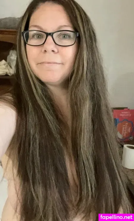 Mommakelly89free OnlyFans Thumbnail #29rDfihl8F