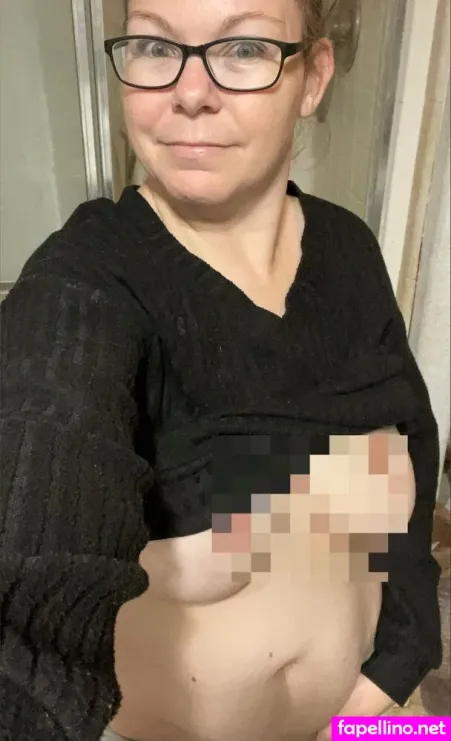 Mommakelly89free OnlyFans Thumbnail #T8oQ2V2J8l