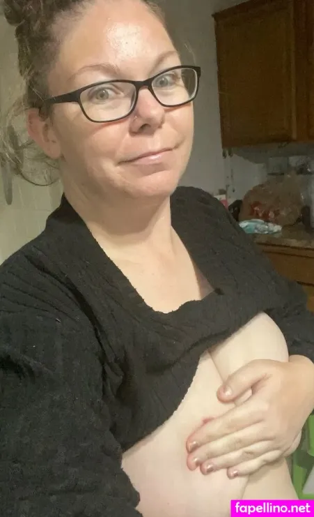 Mommakelly89free OnlyFans Thumbnail #ppaonbGYmX