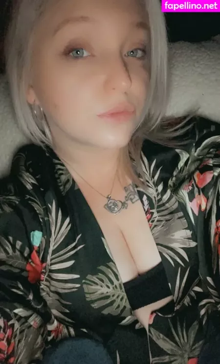 Mommithiccc OnlyFans Thumbnail #DFCKDSKGLm