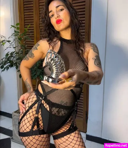 Mommy Goddess Julia OnlyFans Thumbnail #mCkAEZjqEE