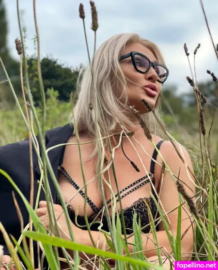 Mommy Goddess OnlyFans Thumbnail #kvttE8x1IL