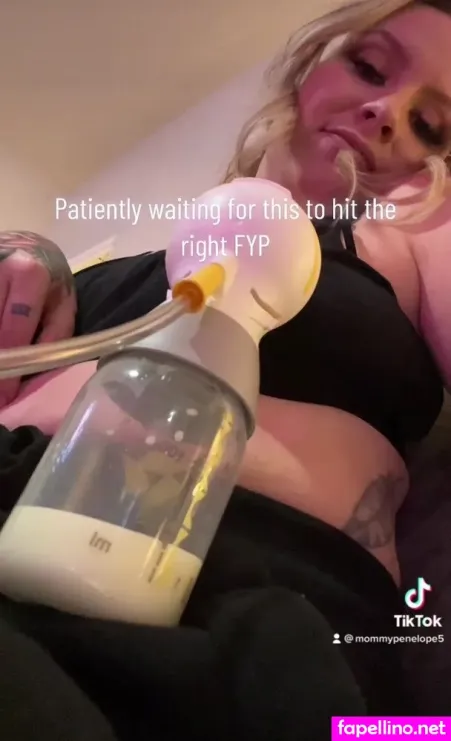 Mommy Penelope OnlyFans Thumbnail #6LjRZk8tav