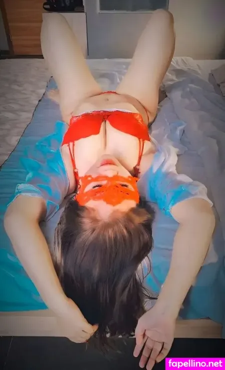 Mommyelzein OnlyFans Thumbnail #UCQKsFJEXl