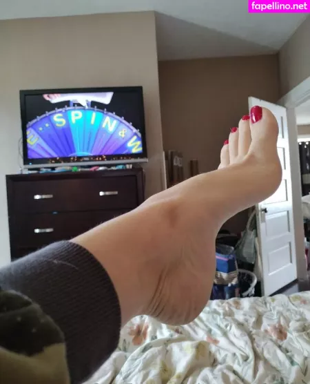 Mommyfeetx2 OnlyFans Thumbnail #7MCQuuiQ0S
