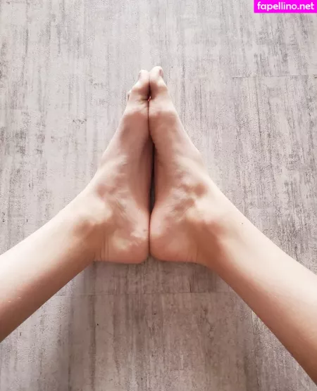 Mommyfeetx2 OnlyFans Thumbnail #YBAJeCb0Hm