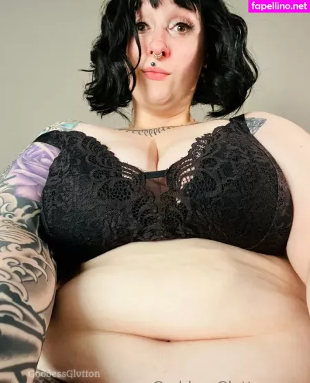 Mommyglutton OnlyFans Thumbnail #025XXJBN3n
