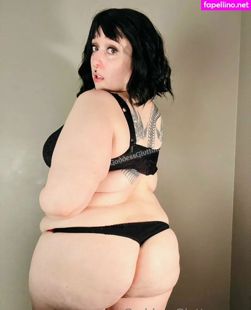 mommy_meghan_, mommyglutton Nude Leaked OnlyFans Photo #VAunMMDqpa