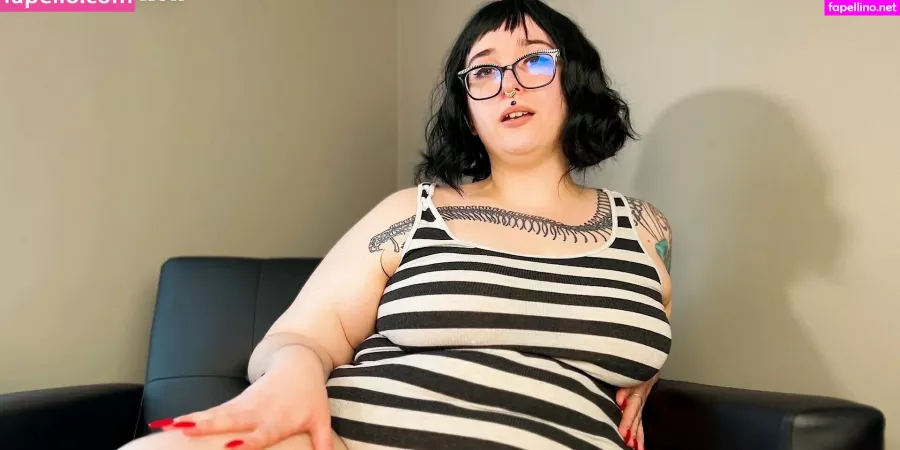 Mommyglutton OnlyFans Thumbnail #nPI86oSp3S