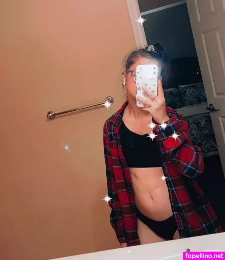 Mommyj22 OnlyFans Thumbnail #ONuIV3hZLS