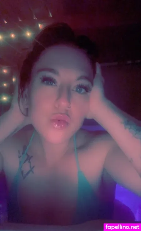 Mommymarie32 OnlyFans Thumbnail #clV7ZZ4vQv