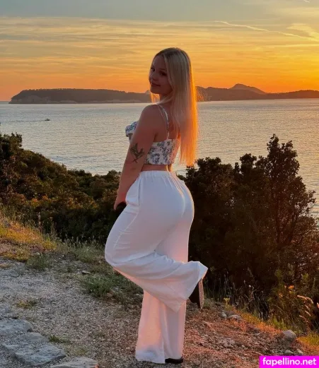 Mommymewtwo OnlyFans Thumbnail #04wj3o4tHC
