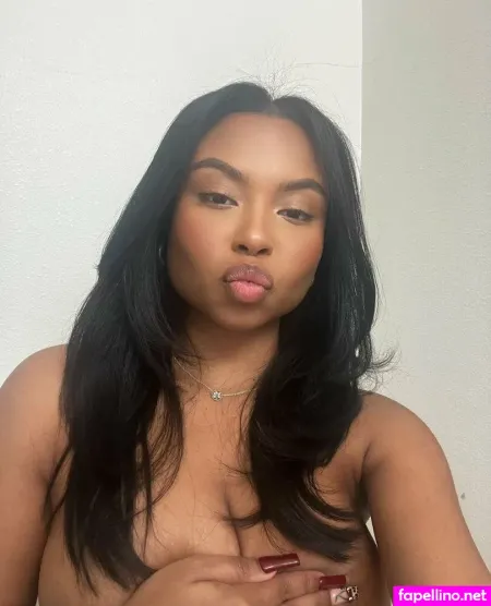 Mommynelsxo OnlyFans Thumbnail #J8zxNIxN3I