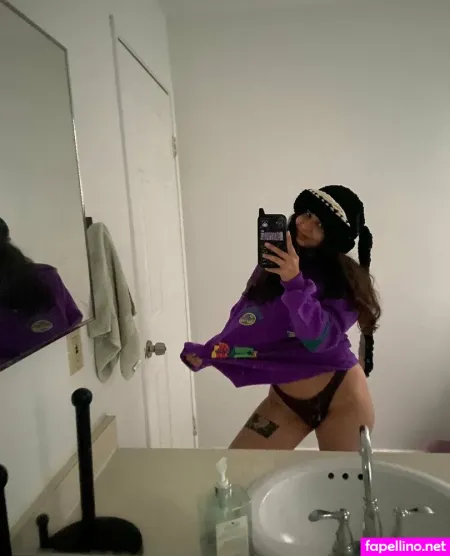 Mommysapphiree OnlyFans Thumbnail #FzT3ZKQrgW