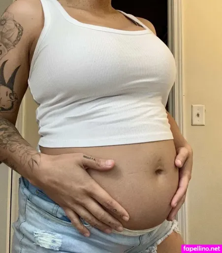 Mommytrixie OnlyFans Thumbnail #6B5aUjFAJI