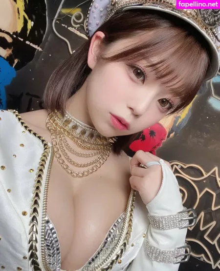 Momo Burlesque OnlyFans Thumbnail #7pfIsy6anf