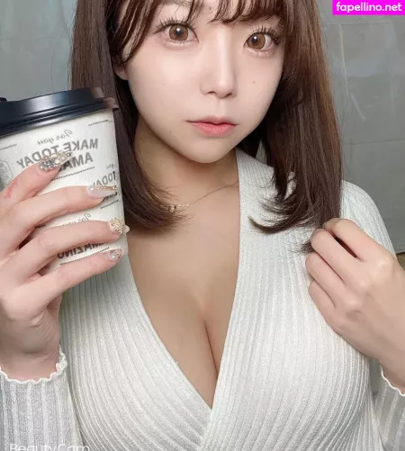 Momo Burlesque OnlyFans Thumbnail #Yk2jLGILDp