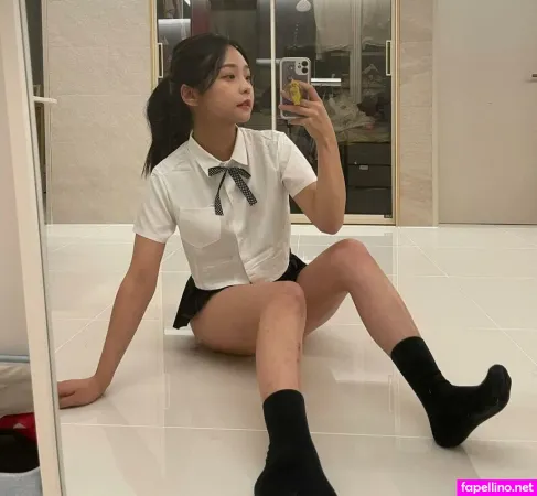 Momo S2s2 OnlyFans Thumbnail #JQg4p65o8F