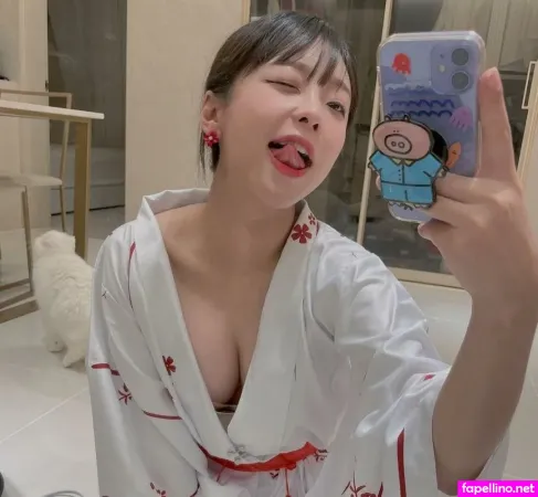 Momo S2s2 Main Profile Photo