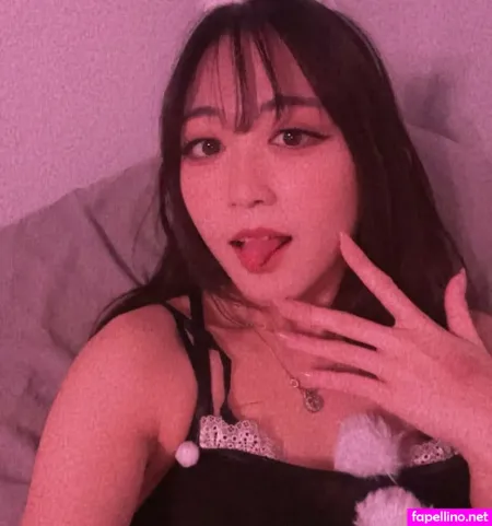 Momo Sune OnlyFans Thumbnail #oGdFGuVJqS