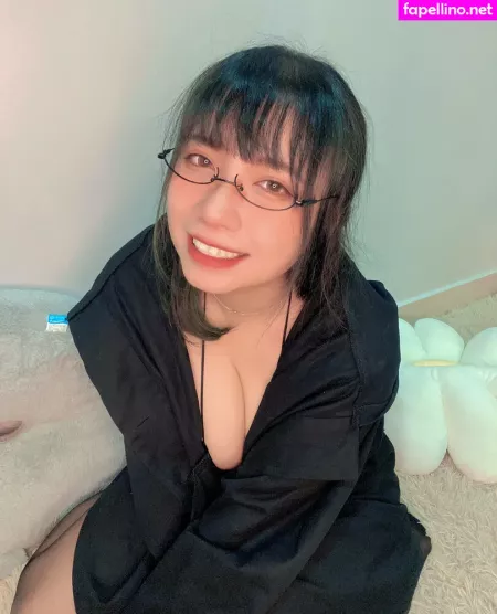 Momo520xoxo OnlyFans Thumbnail #9hfNrWUmoT