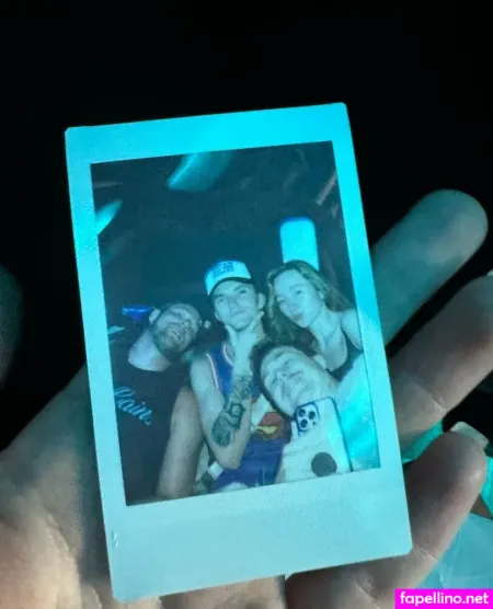 Momocam OnlyFans Thumbnail #4kDG9dhShl