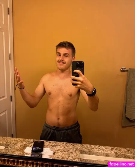 Momocam OnlyFans Thumbnail #Nto0BRNCzf