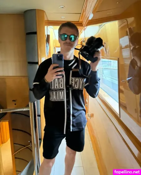 Momocam OnlyFans Thumbnail #Zz7ZncpPwn